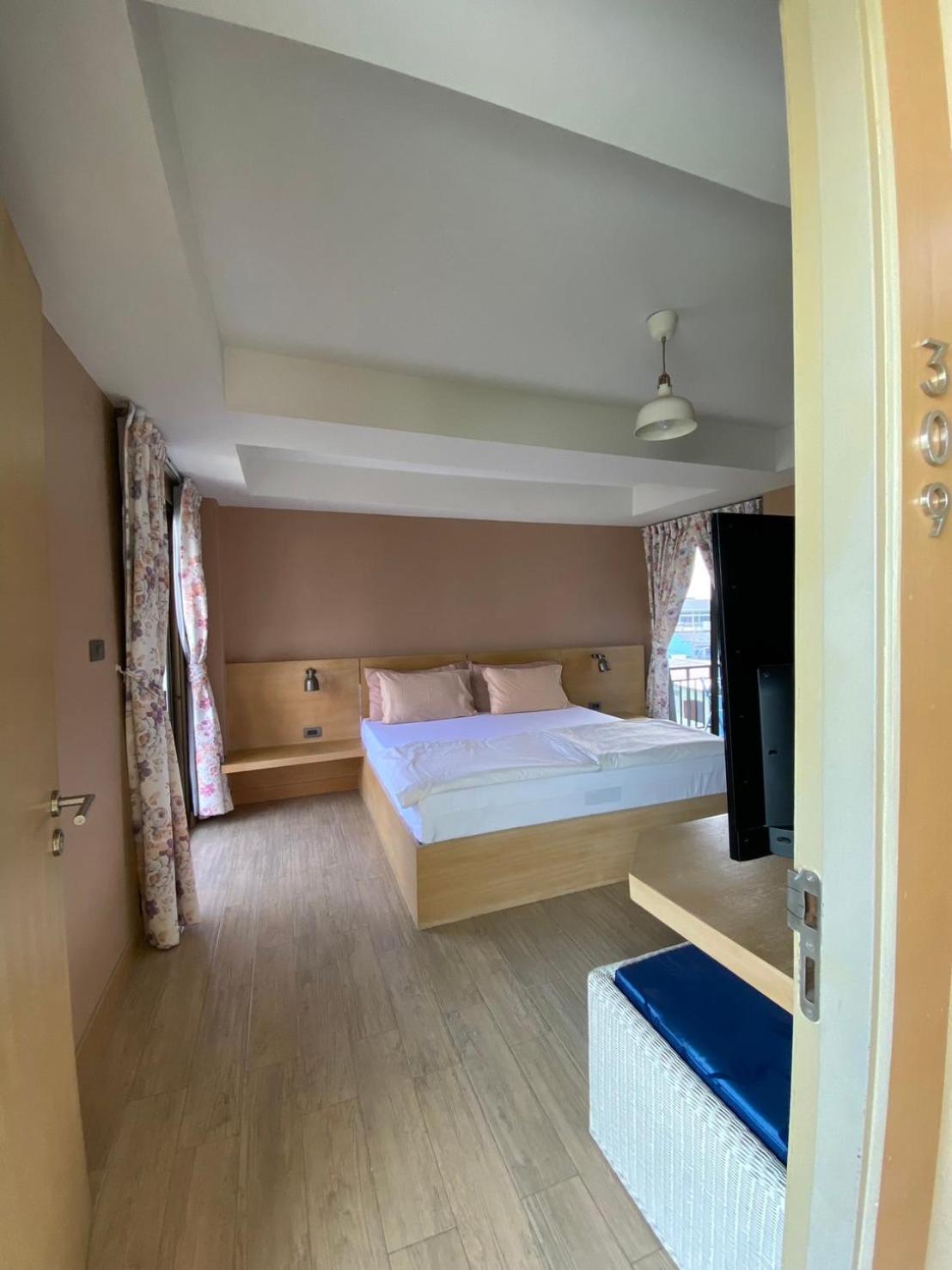 Huahin Place Guest House エクステリア 写真