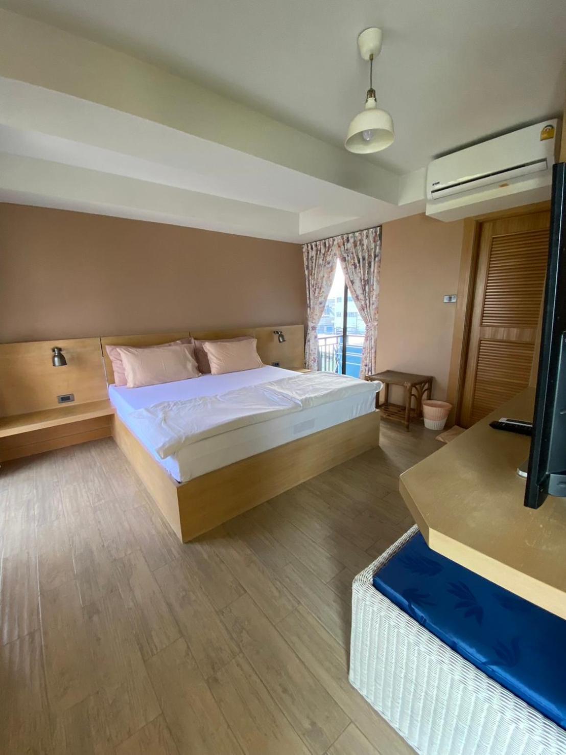Huahin Place Guest House エクステリア 写真
